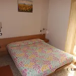 Dal Baffo لاتيزي